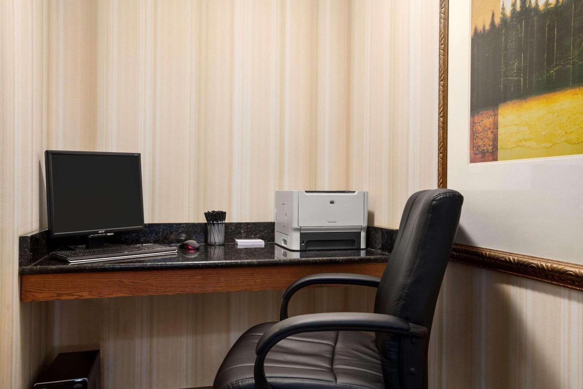 Country Inn & Suites By Radisson, Albany, Ga Экстерьер фото